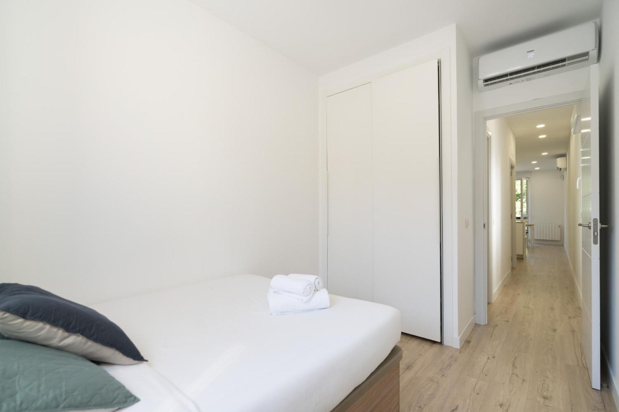 Apartamentos En La Avda De La Albufera Alquiler Temporal Madrid Kültér fotó