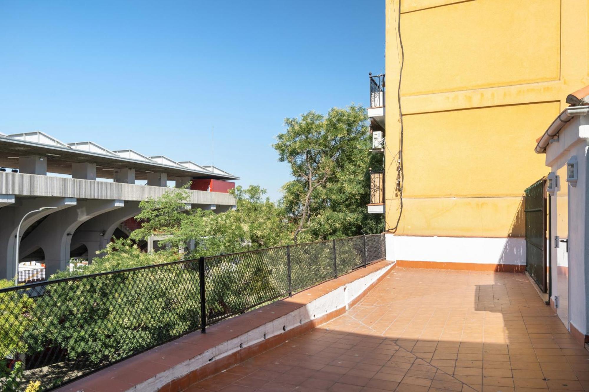 Apartamentos En La Avda De La Albufera Alquiler Temporal Madrid Kültér fotó